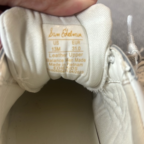 KIDS SAM EDELMAN EDIE SNEAKERS size 13 - Picture 5 of 6